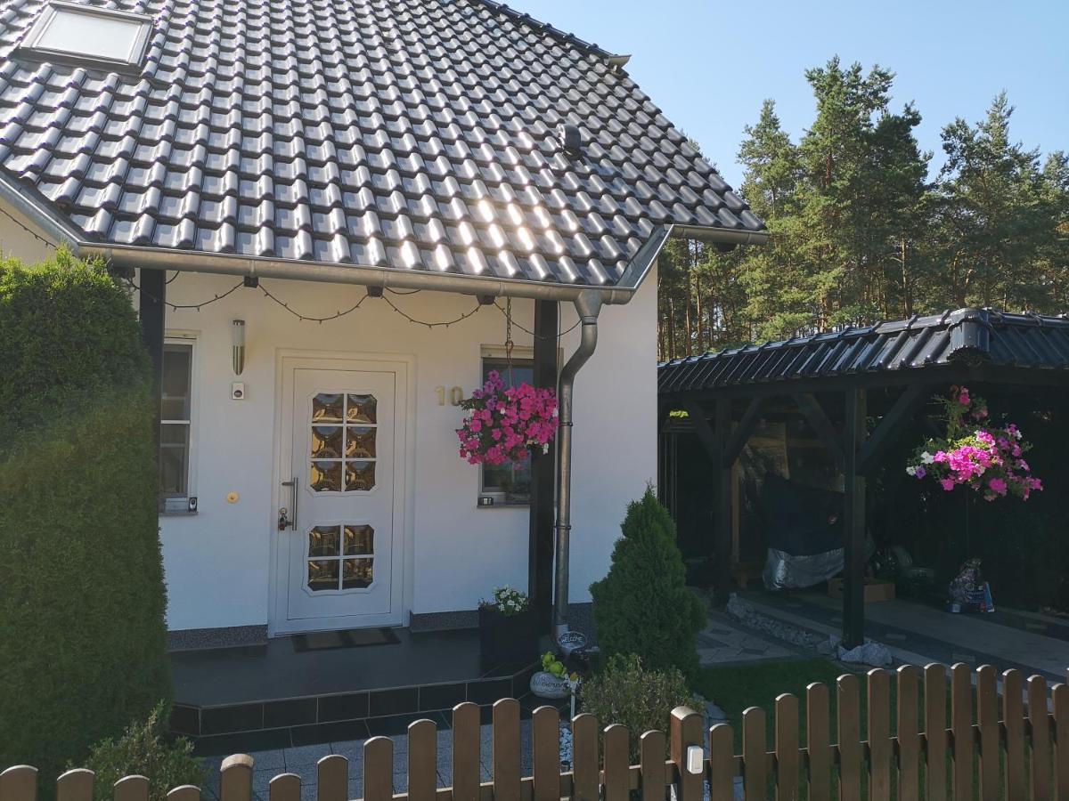 Gaestezimmer Im Bewohnten Efh Mit Pool Und Garten Ziltendorf Extérieur photo